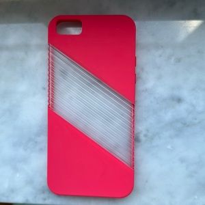 Protective iPhone 5/5s/SE case